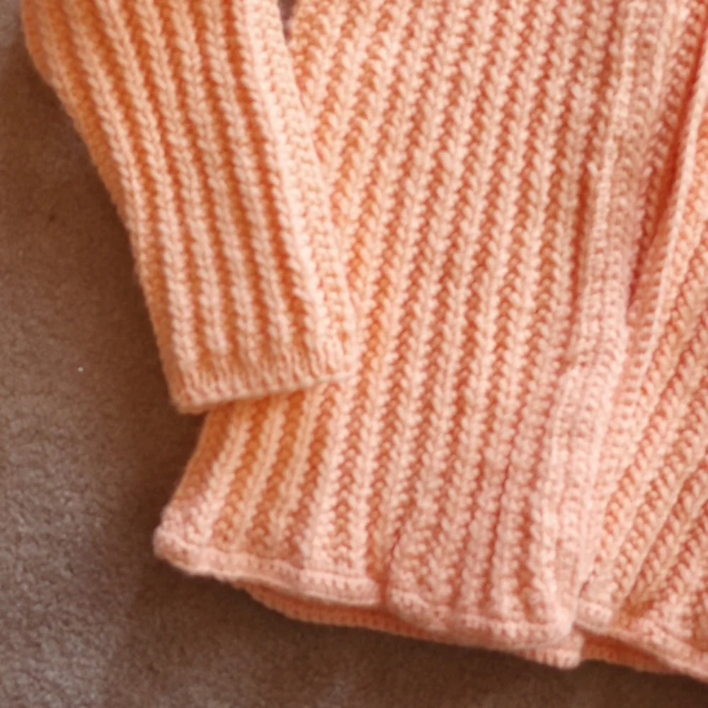 Vintage Handmade Sweater - Picture 2 of 4